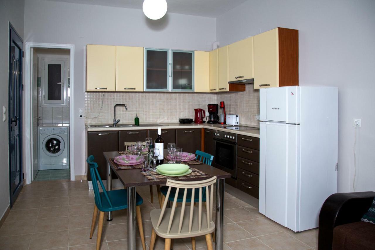Antigone Apartments Argostoli Exterior foto