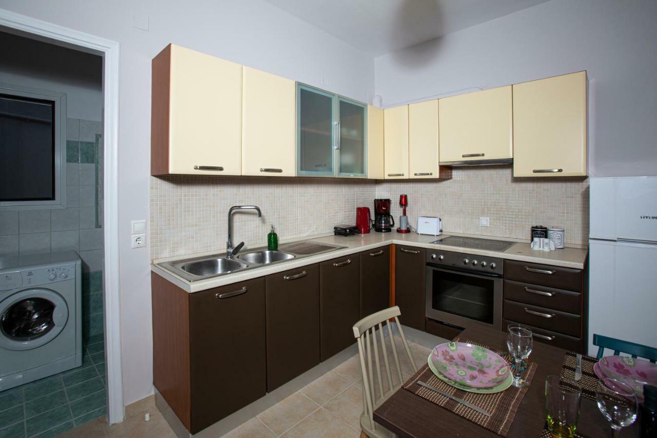 Antigone Apartments Argostoli Exterior foto