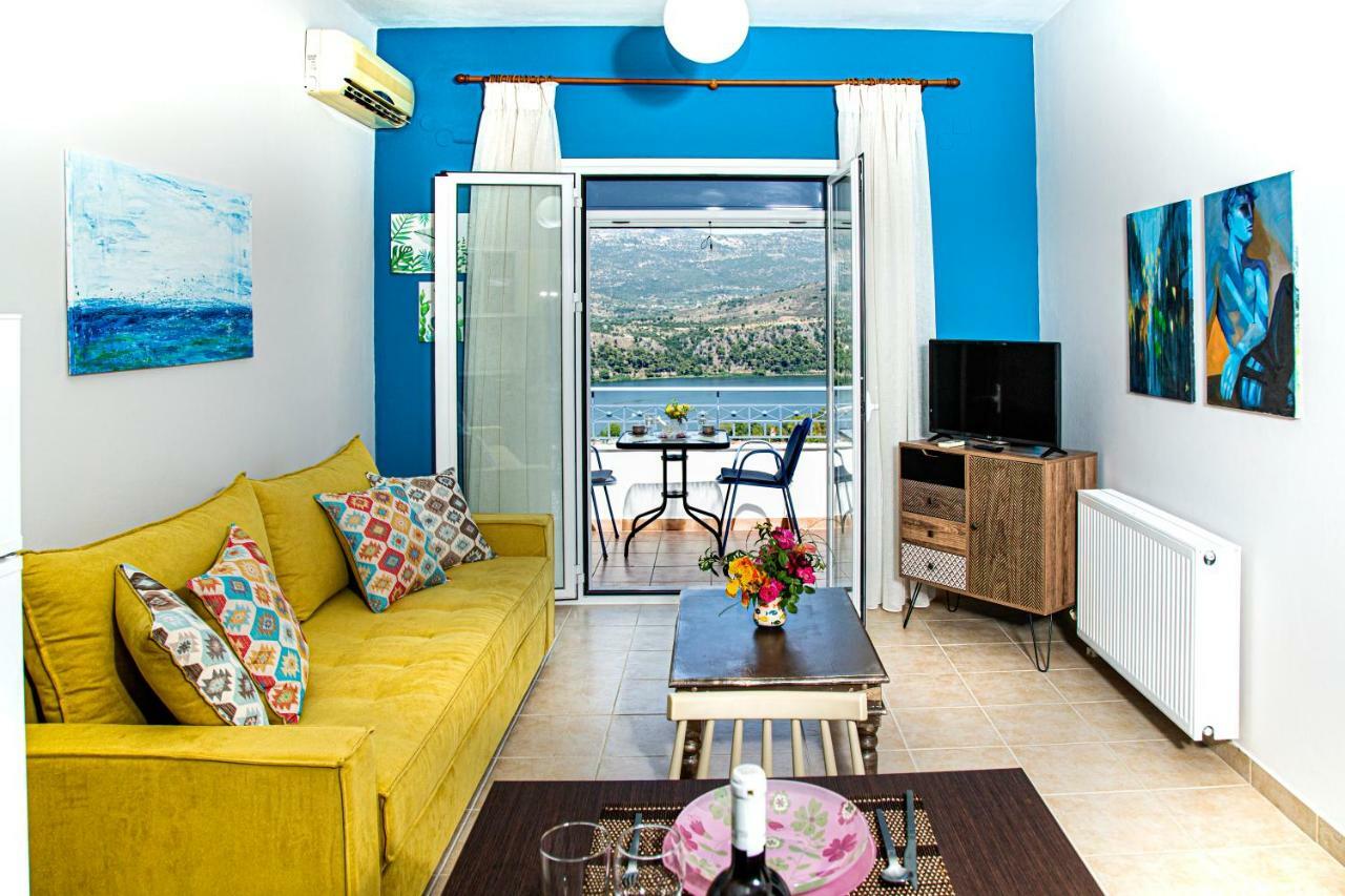 Antigone Apartments Argostoli Exterior foto